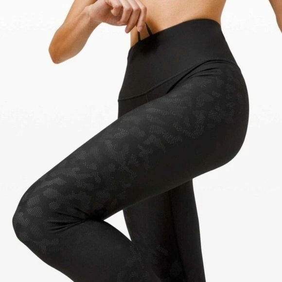 Lululemon Mapped Out Leggings High Rise Tight 28" *Camo Black Size 10 Active Gym - Picture 2 of 8